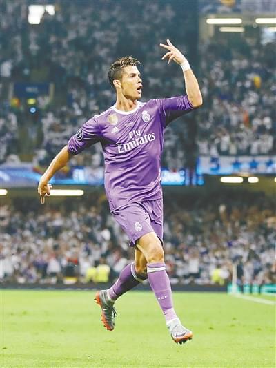 强凭借卓越 强凭借卓越